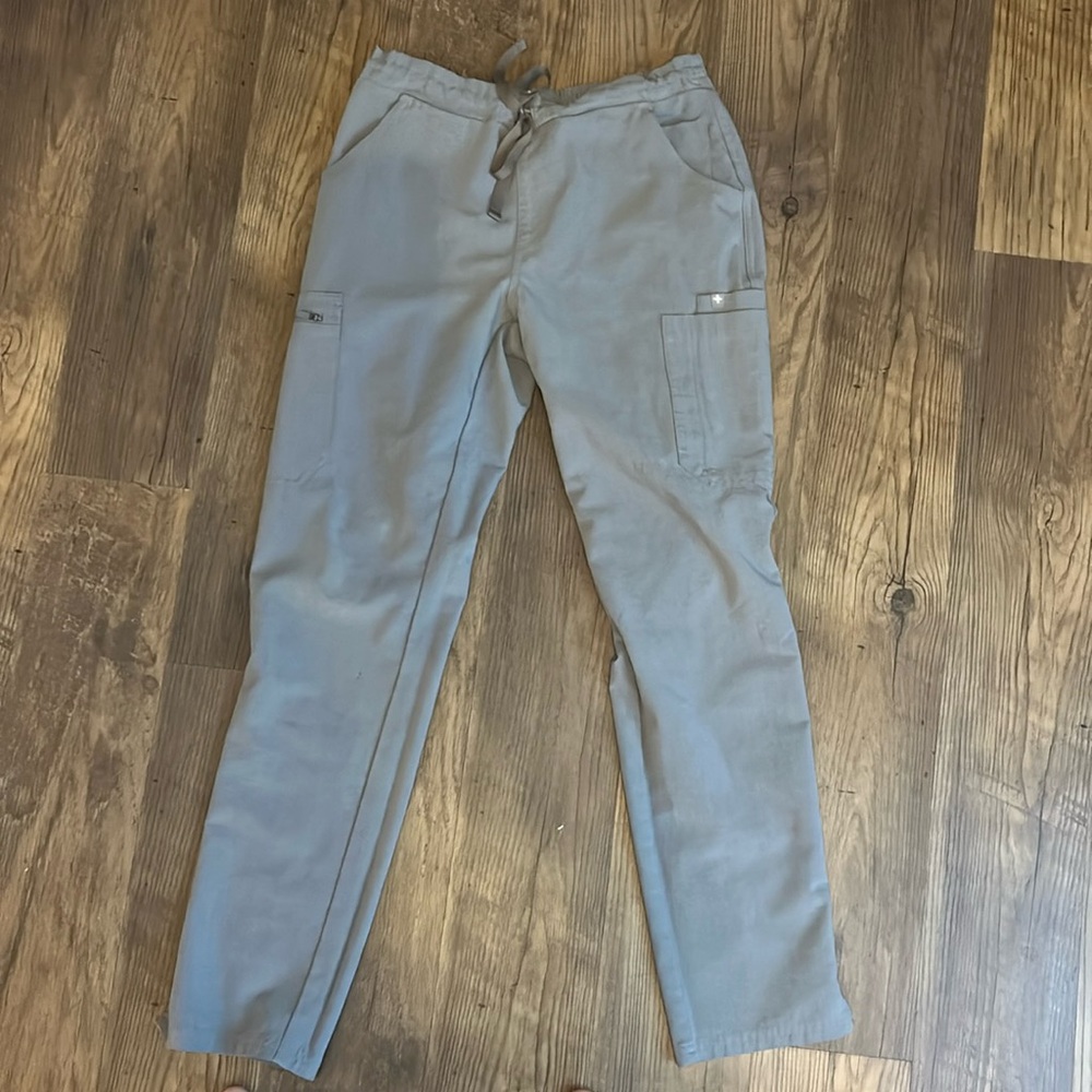 Figs Kade Cargo Scrub Pants